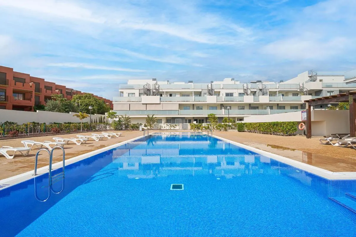 Image 2 of Sunny Tejita