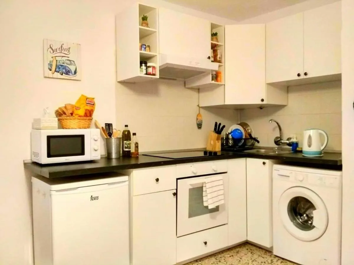 Image 1 of Sunset El Pris