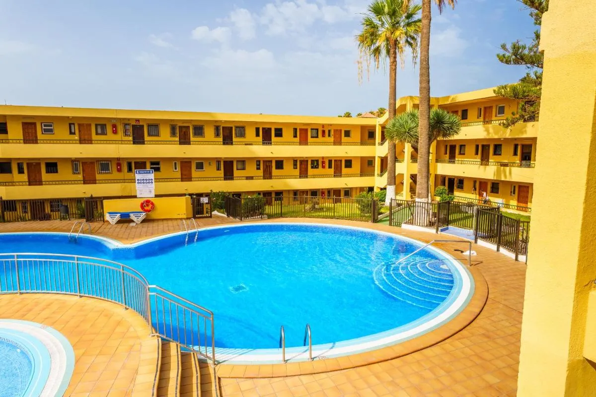 Image 2 of Suntower Arona – Seaviews & Pool – next to beach