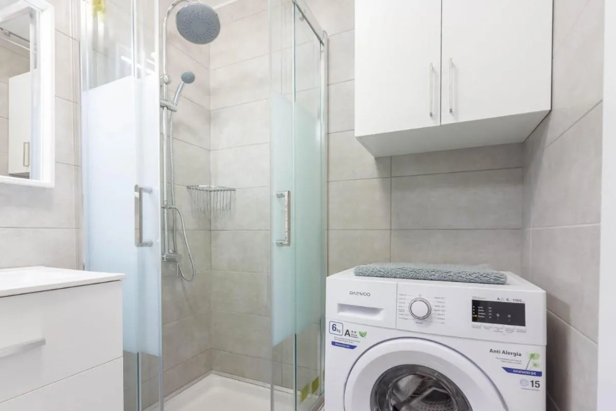 Image 3 of TENERIFE Olympia Apart Hotel-Playa de las Americas. Balcony, sea view & pool