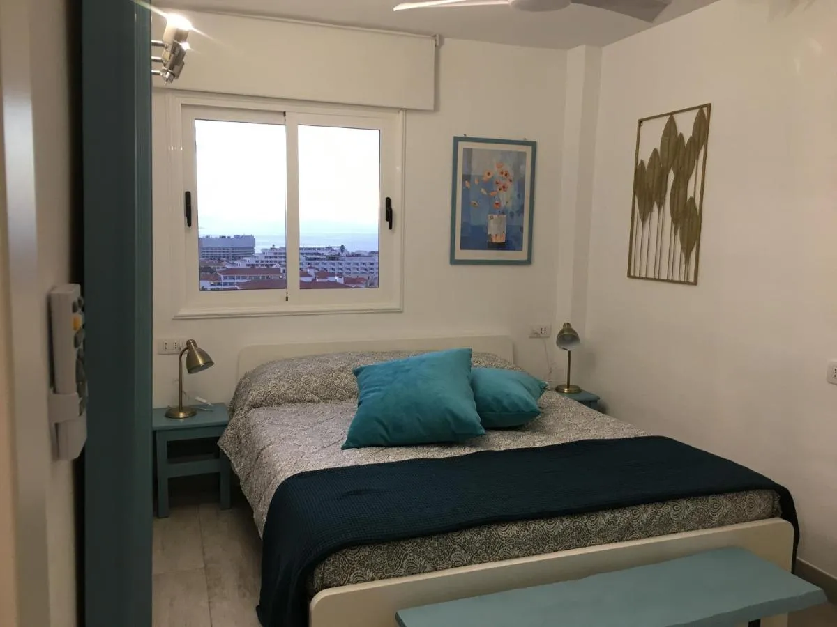 Image 1 of TORRES DEL SOL 15 floor THE HIGHTEST