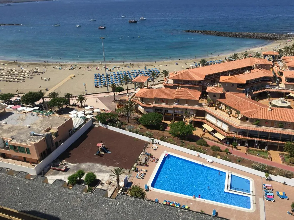 Image 6 of TORRES DEL SOL 15 floor THE HIGHTEST