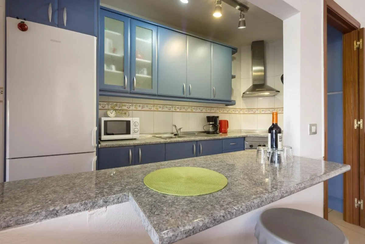 Image 4 of Tenerife Montaña Amarilla