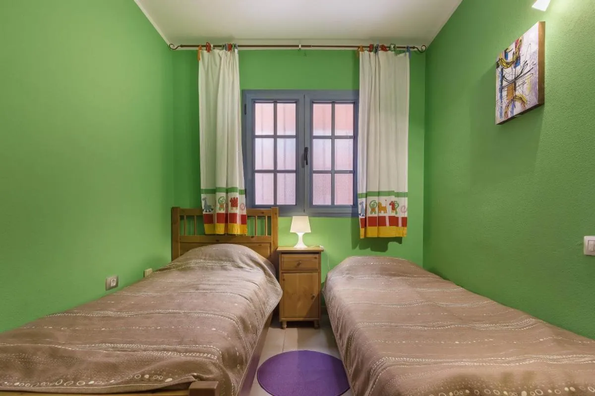 Image 1 of Tenerife Montaña Amarilla