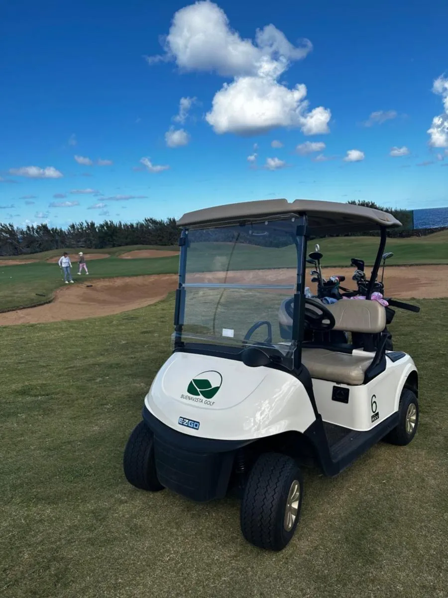 Image 4 of Terraza con vistas mar/montaña