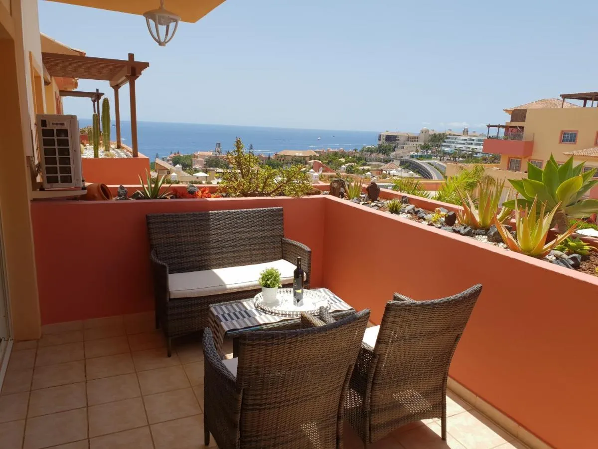 Image 6 of Terrazas del Duque 2, terrace, sea view, only 300 m to beach, heated pool, air conditioning, wifi internet, dishwasher, washing machine