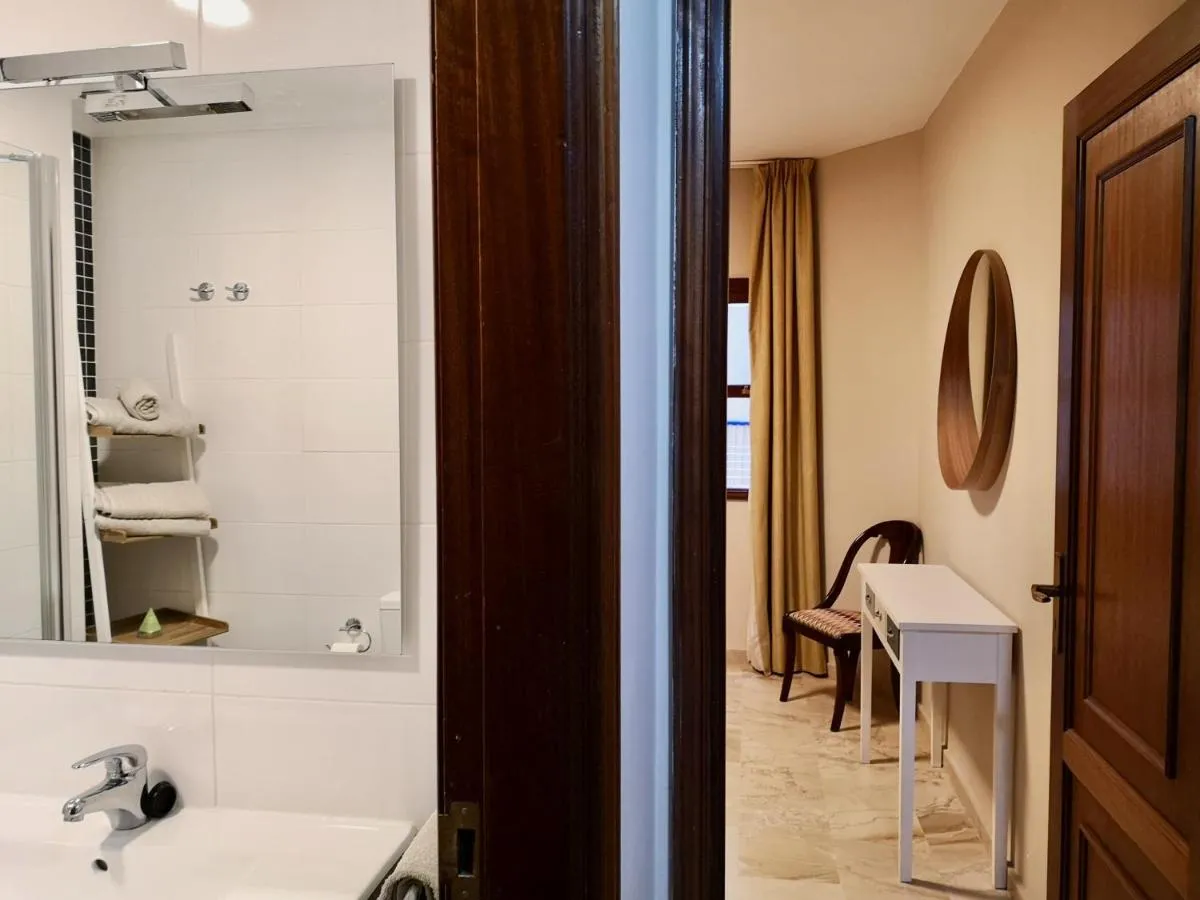 Image 2 of The Cute Apartment