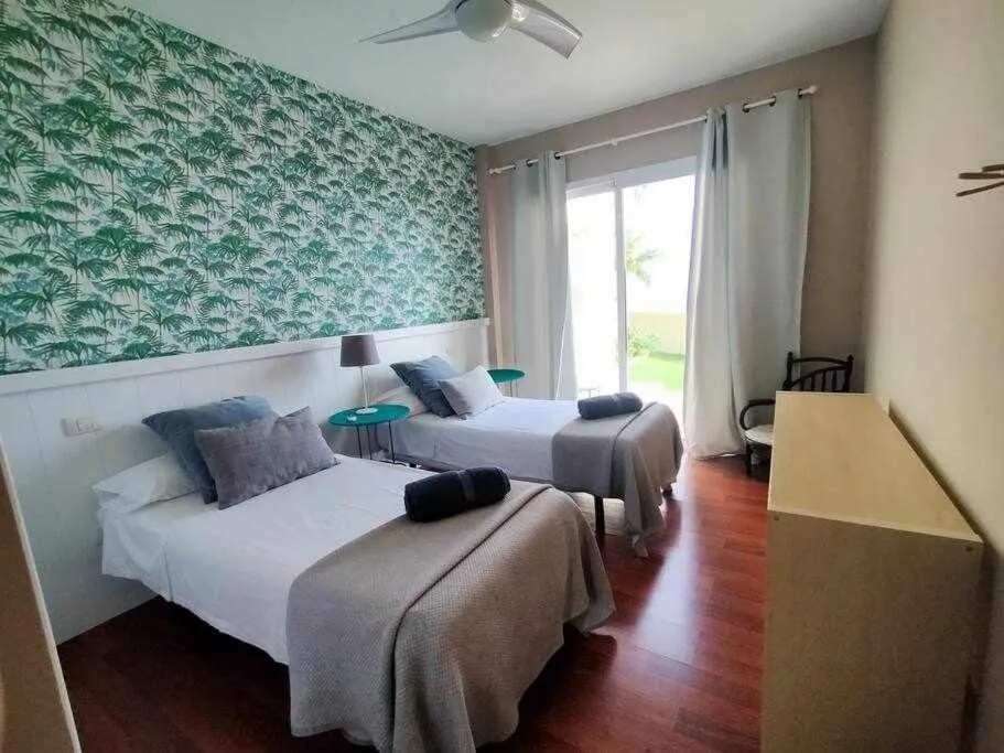 Image 1 of Top Luxury Villa to the Ocean