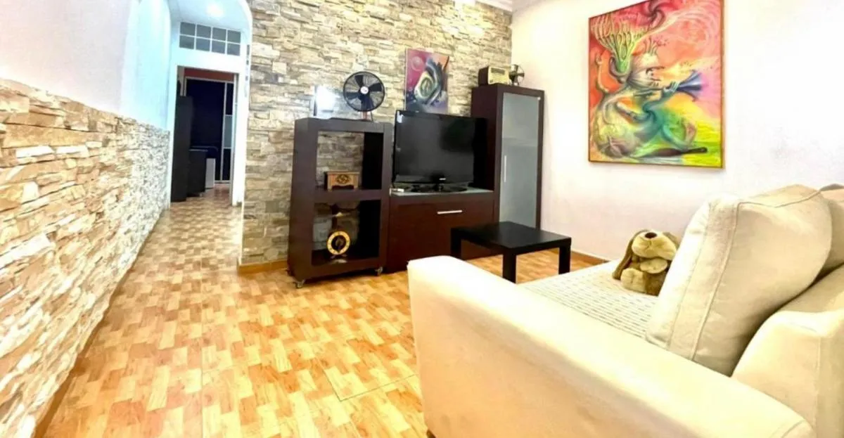 Image 1 of Toscal Nest