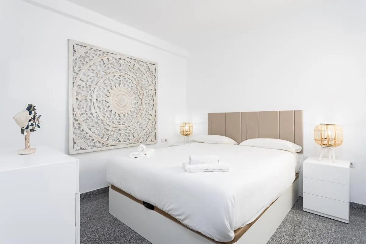 Image 6 of Touching the Sea FREE WIFI