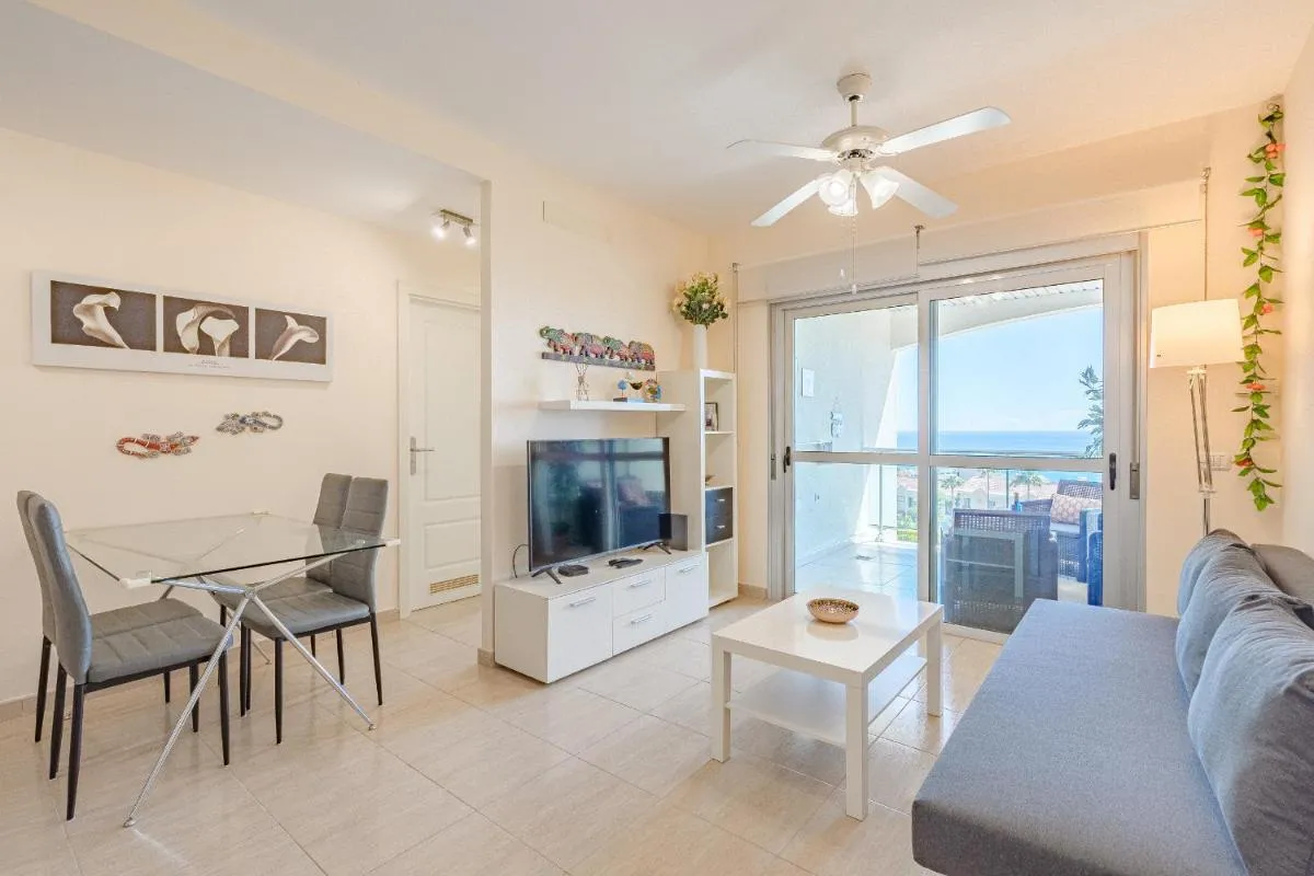 Image 3 of Trebol House, Edificio Cañadas, Golf del Sur