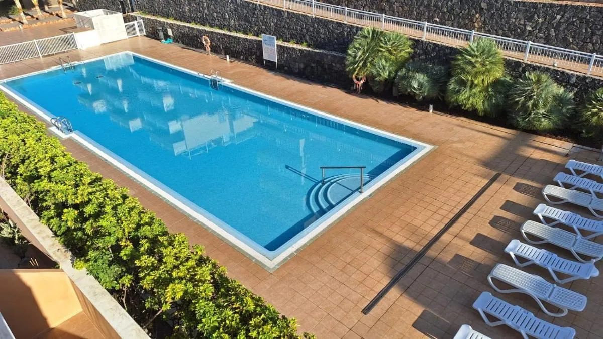 Image 1 of Tropical Apartment – Heated Pool