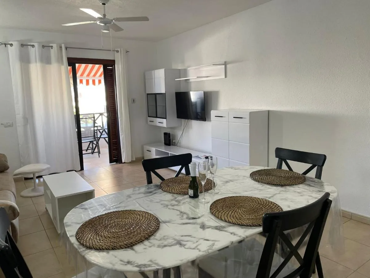 Image 4 of Under The Lime, beautiful apartment Los Cristianos