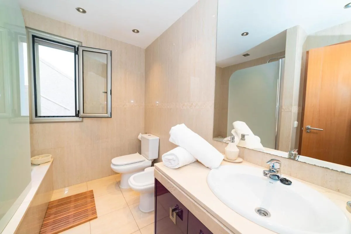 Image 2 of VILLA LUXURY VISTA DE MAR