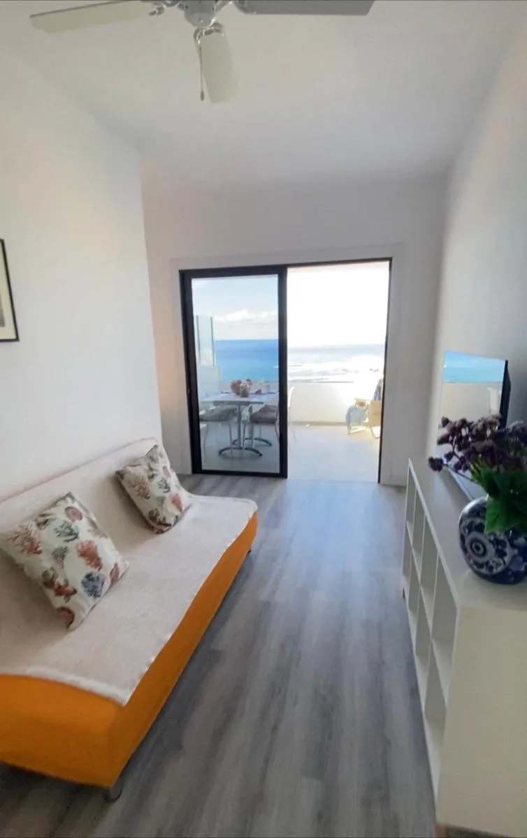 Image 3 of VISTA MARAVILLA , Playa de los Cristianos