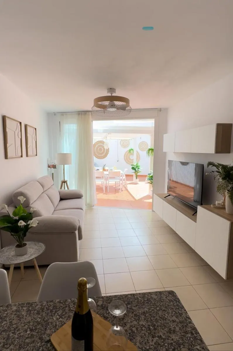 Image 3 of Vamos Tenerife – Playa La Arena