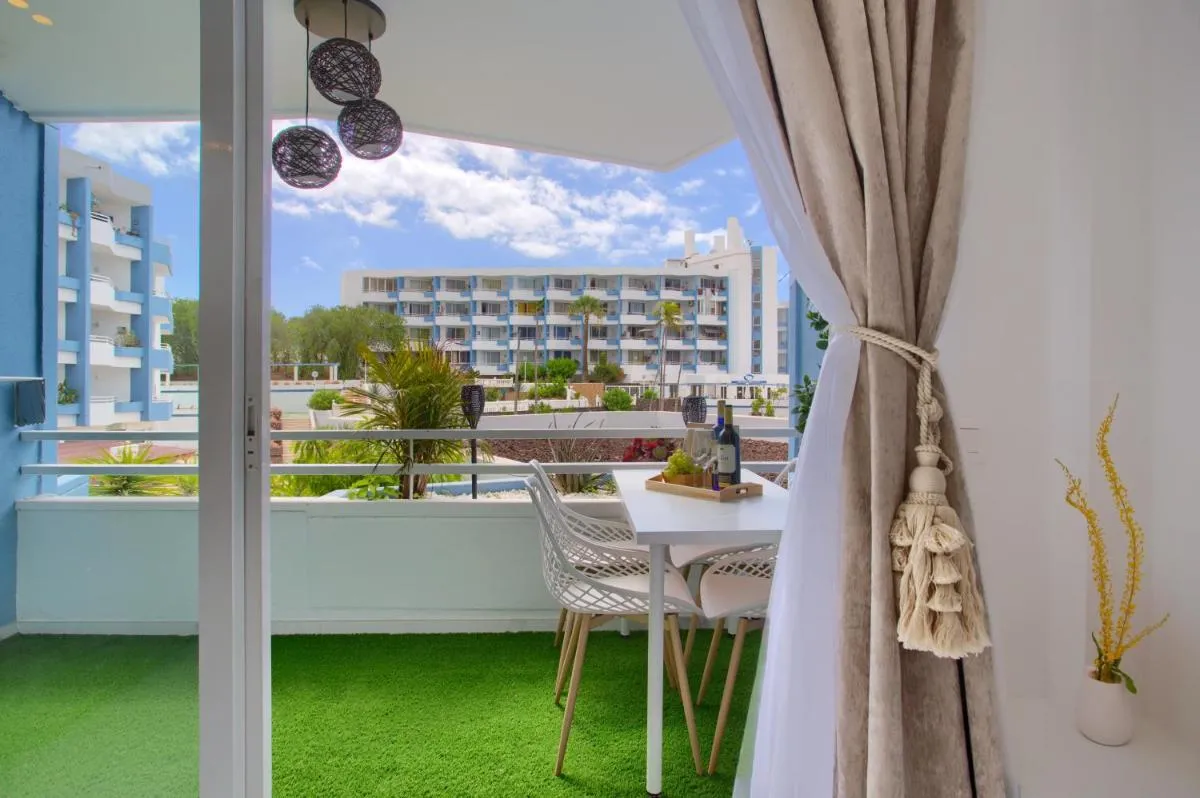 Image 1 of Vaneymar Home