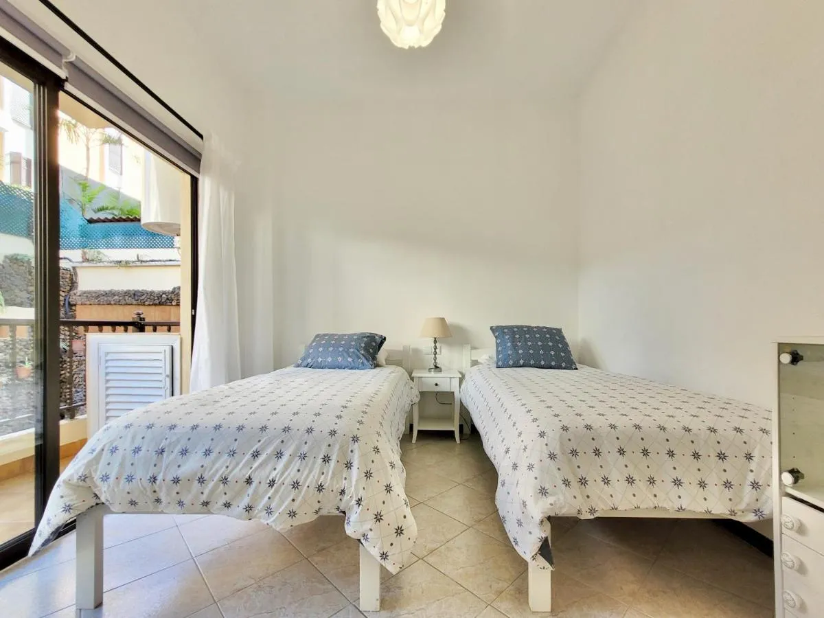 Image 5 of Victoria apartment