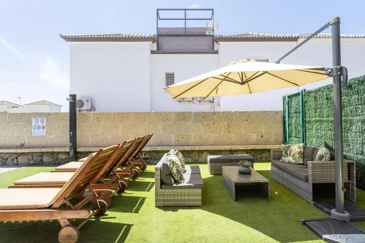 Image 6 of Villa Chloe Costa Adeje Tenerifesummervillas GIANT PRIVATE POOL 11 METERS LONG