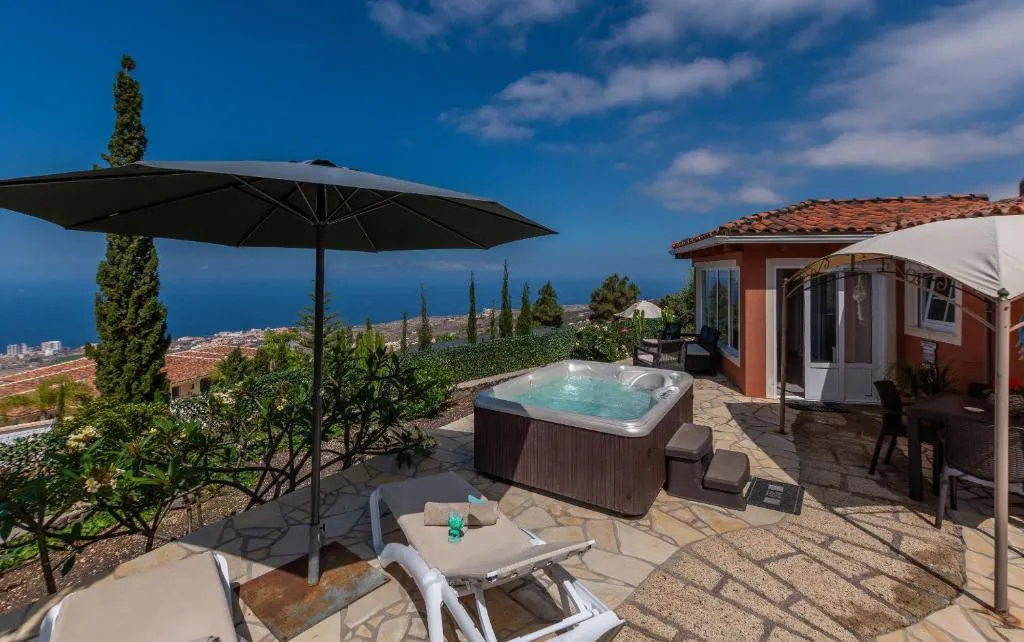 Image of Villa Hibisco, Jacuzzi y Vistas al Atlántico