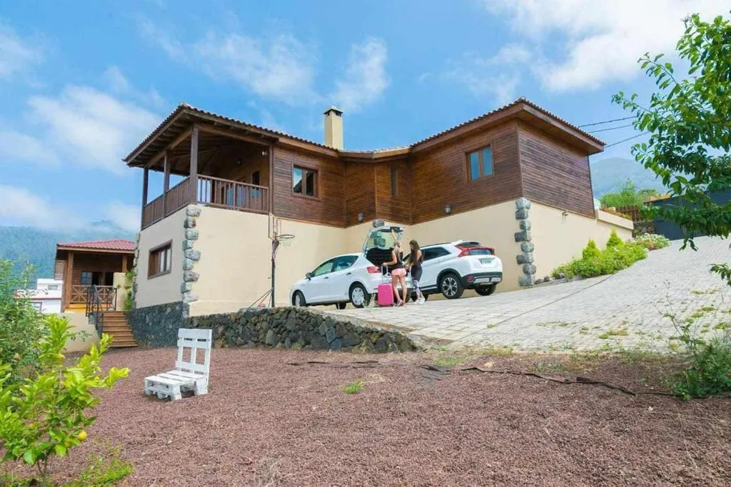 Image of Villa Montaña Ilusión Parking wifi Bbk y Vistas