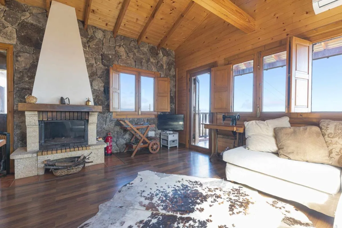 Image 4 of Villa Montaña Ilusión Parking wifi Bbk y Vistas