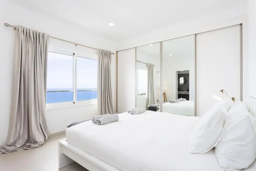 Image 1 of Villa de lujo Concordia Piscina climatizada y excelentes vistas