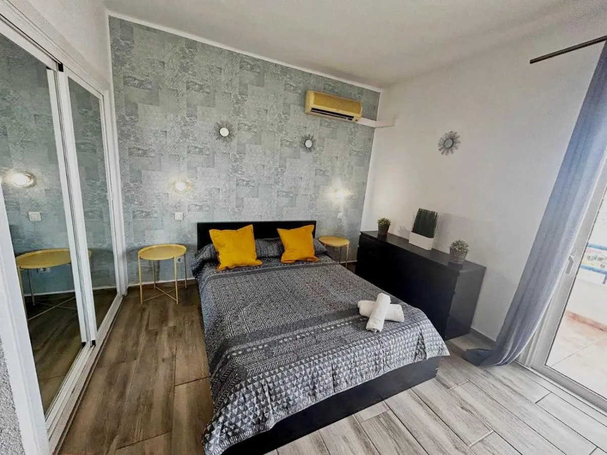 Image 1 of Vista Paraiso 1209