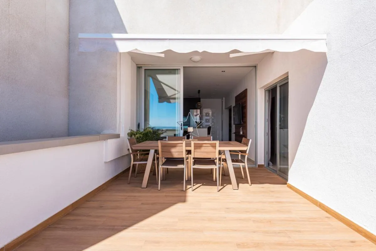 Image 2 of WONDERFUL Beach Apartment in Paradise