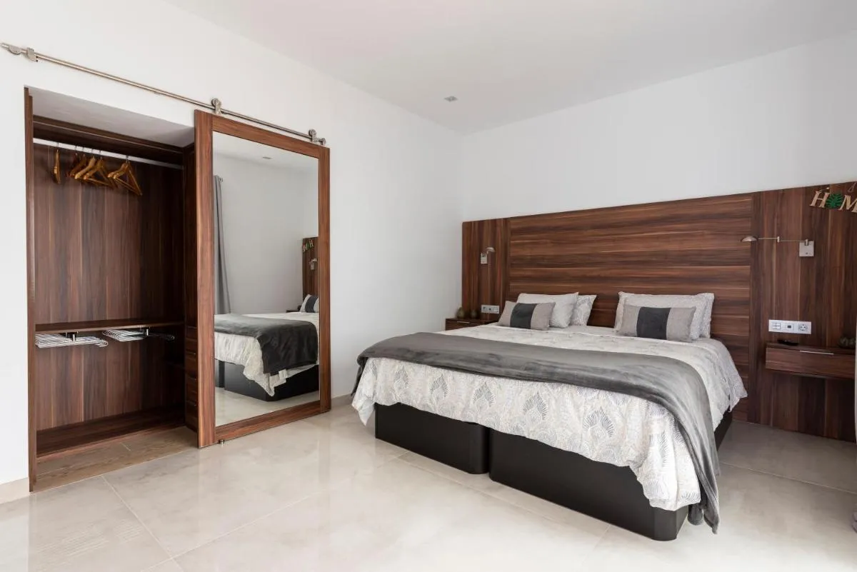 Image 6 of WONDERFUL Beach Apartment in Paradise