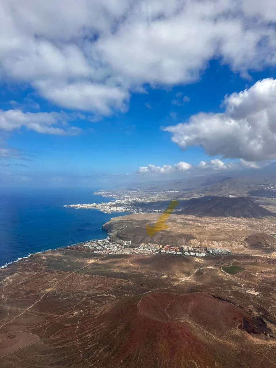 Image 3 of Well refined apartment – stunning pool