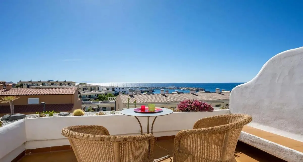 Image 4 of Zen Beach Apartment