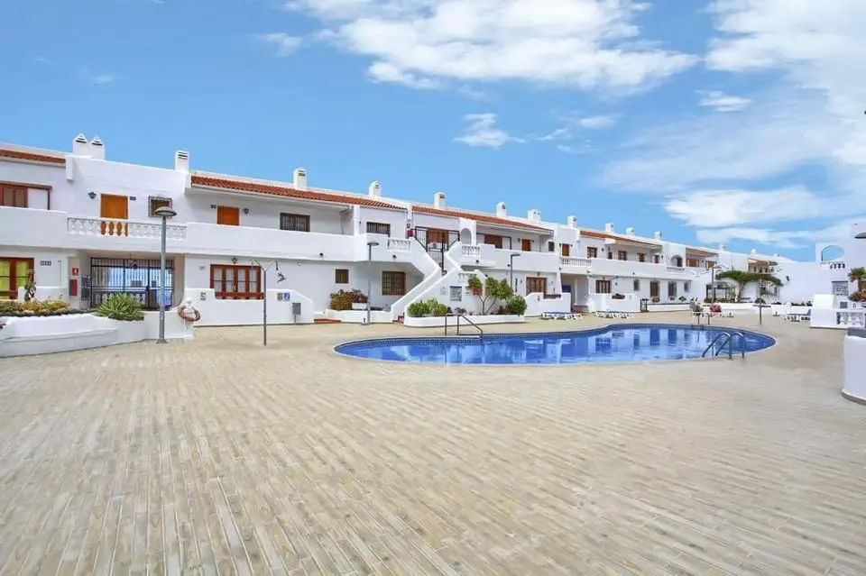 Image 3 of 1 bedroom In Los Cristianos with pool in Port Royal