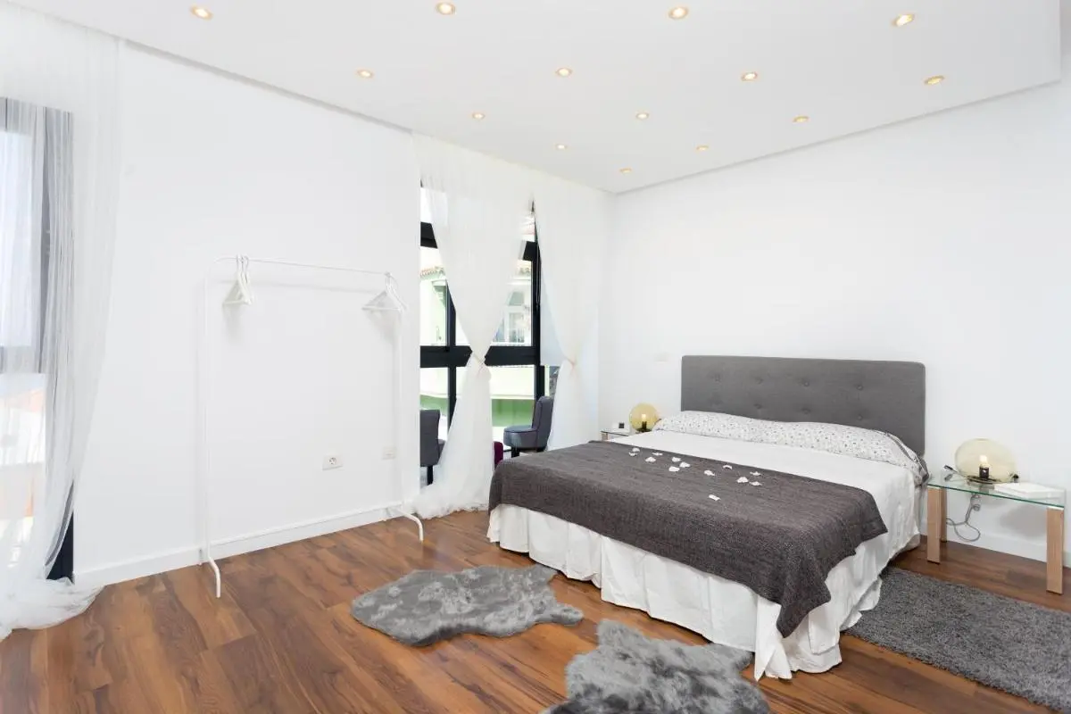 Image 3 of “ATIS”