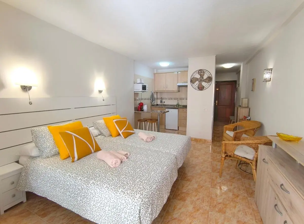 Image 4 of ATLANTICO – pool, AC, parking, close to the beach and city center