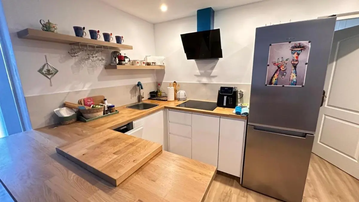 Image 4 of Air-Conditioned, Remarkably Beautiful Apartment, Fibre Wi-Fi, Pool