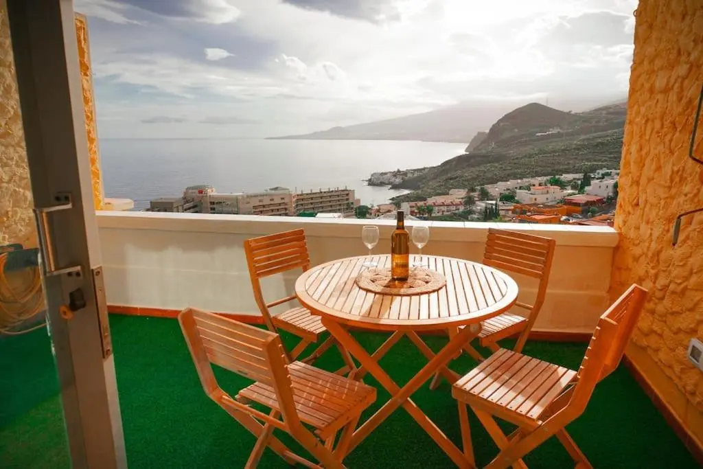 Image 5 of Alma del Mar