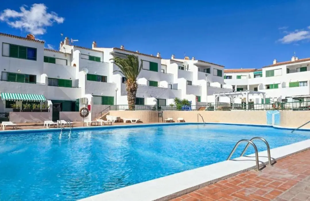 Image 1 of Alondras GREEN aircon and pool