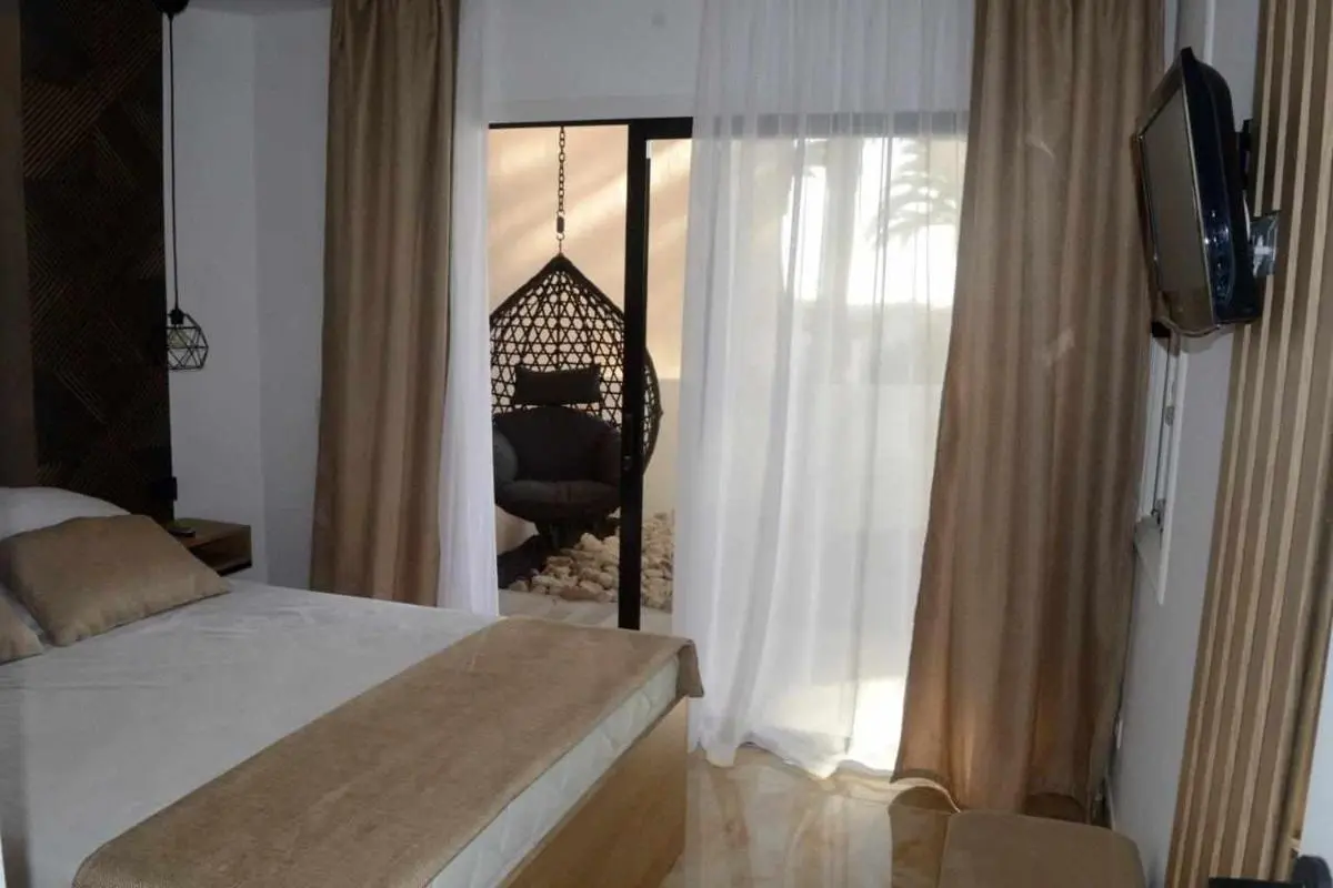 Image 6 of Apartamento de diseño con espectacular terraza