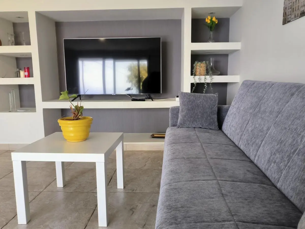 Image 5 of Apartamentos Guayonje Costa