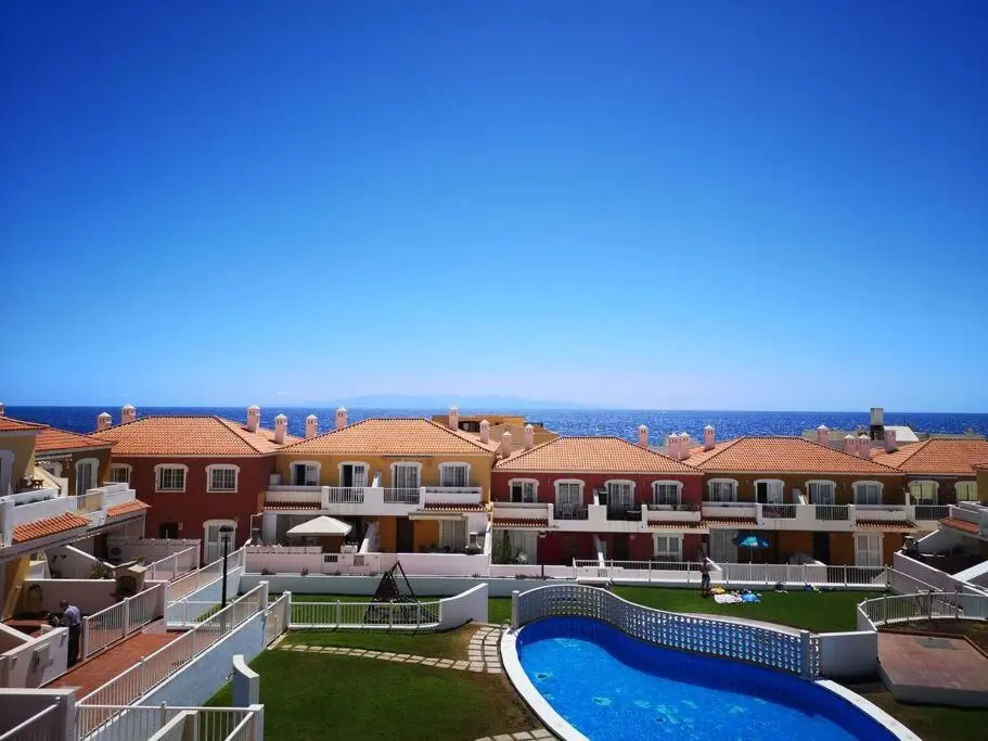 Image of Apartment am Meer mit Pool