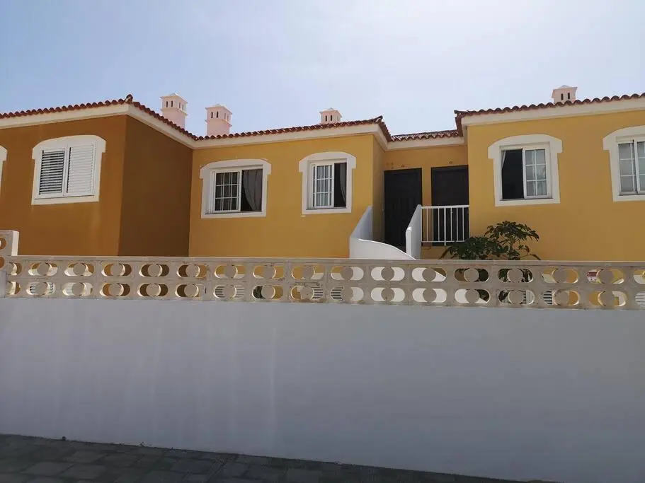 Image 1 of Apartment am Meer mit Pool