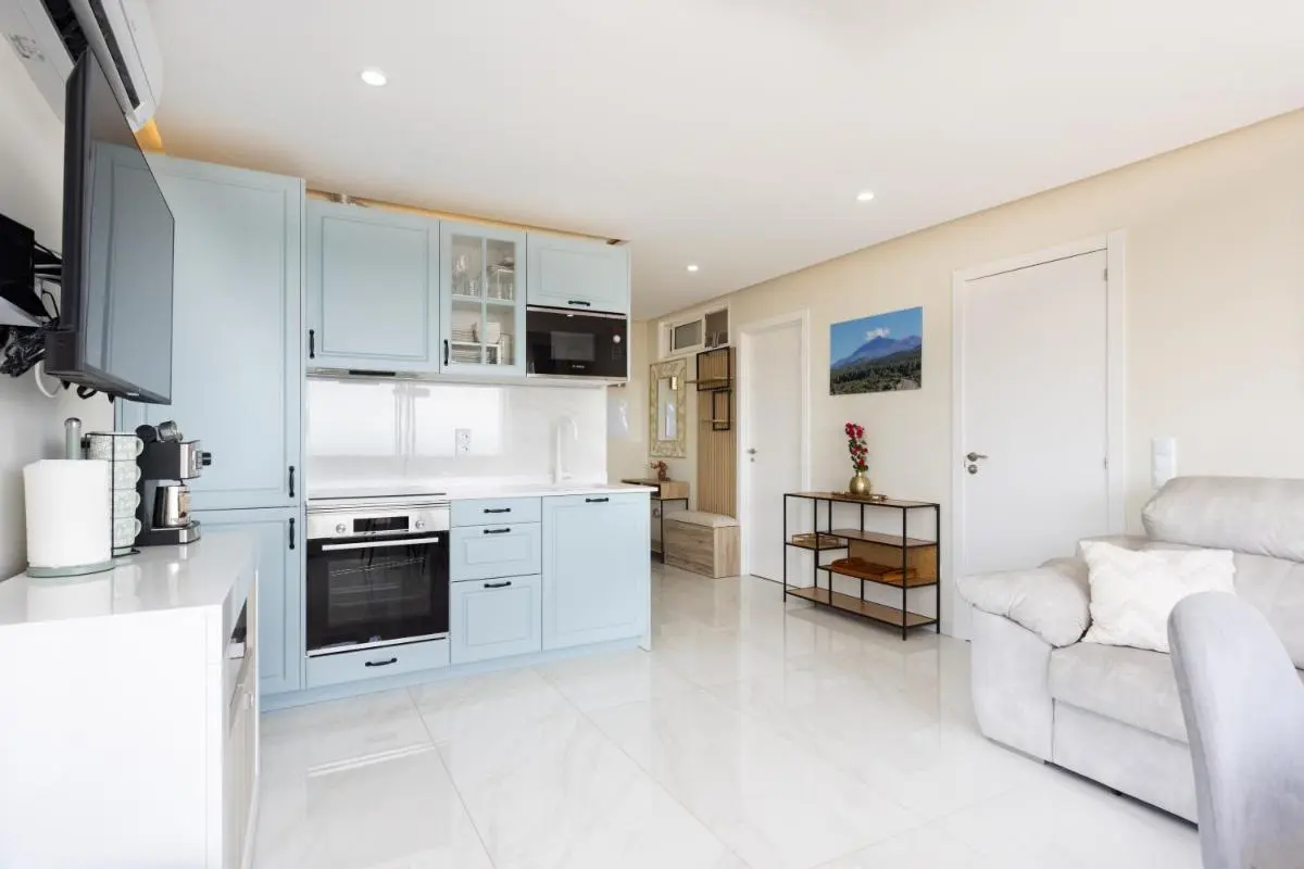 Image 4 of Apartment on the beach Paraiso Playa, Sea Views