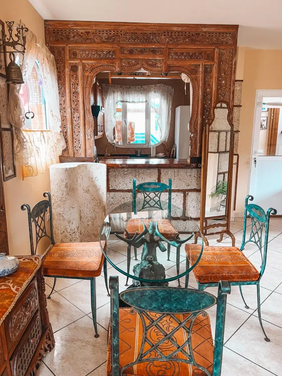 Image 6 of Apartment with Huge Deck Nestled in Marvelous Gardens – Nidos