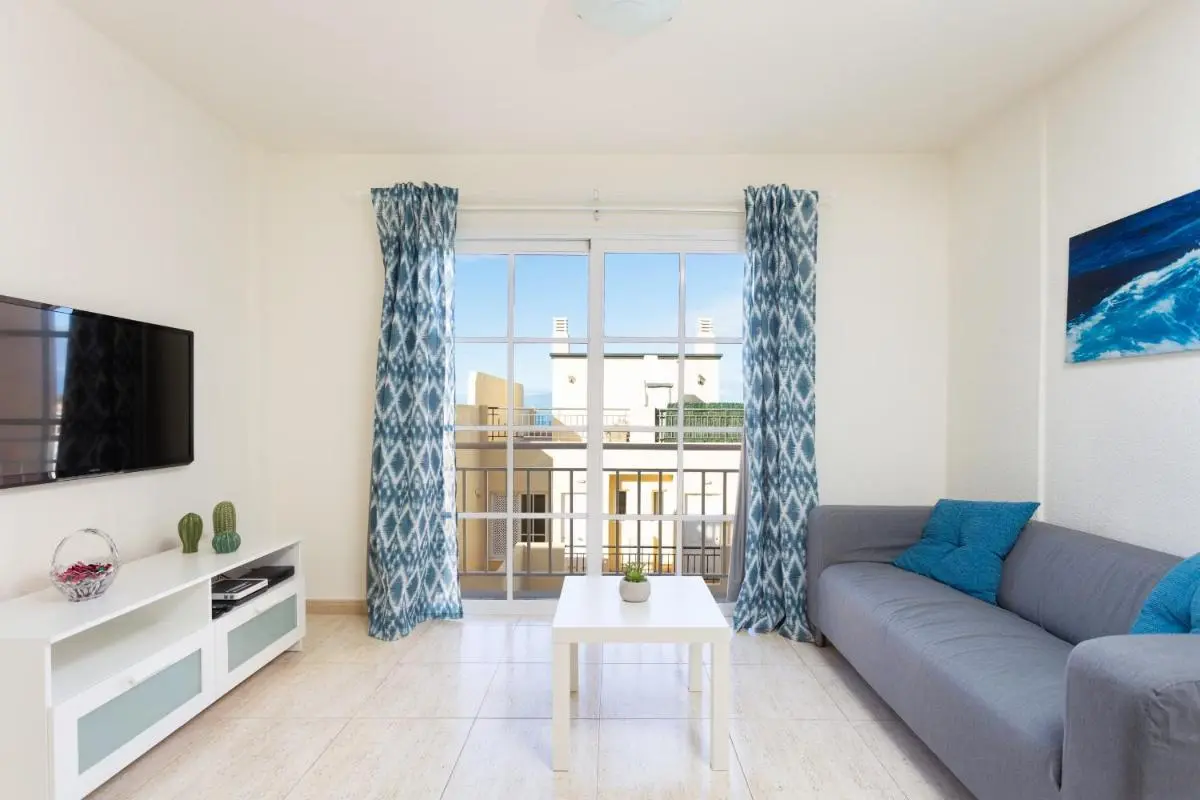 Image 4 of Arco Iris on the sea with pool