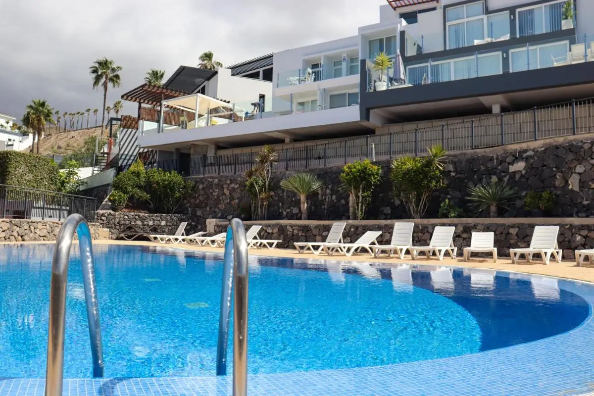 Image 3 of Azure Sky Villa – Panoramic ocean view, luxury, San Eugenio