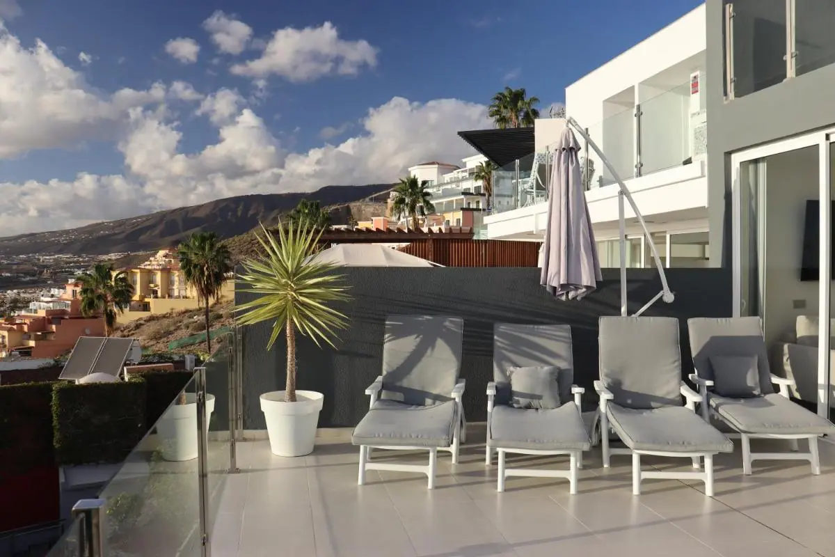 Image 6 of Azure Sky Villa – Panoramic ocean view, luxury, San Eugenio