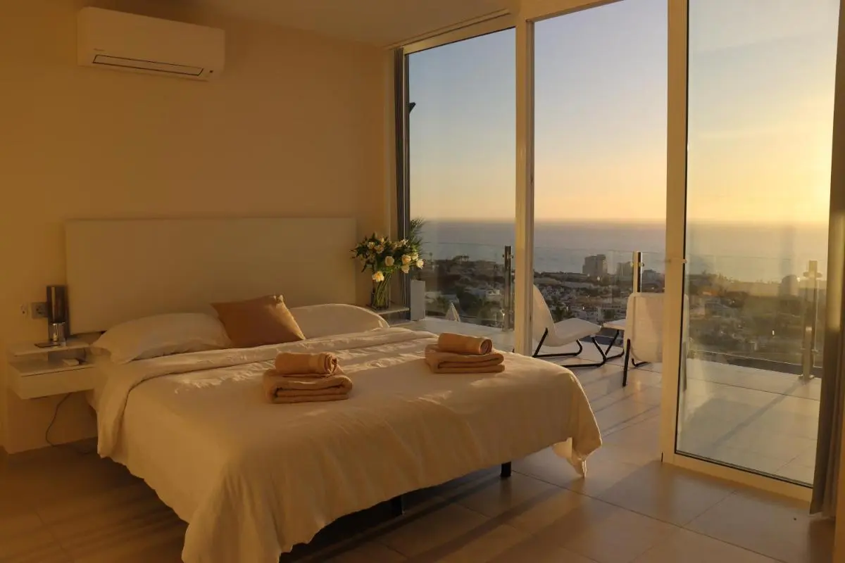 Image 1 of Azure Sky Villa – Panoramic ocean view, luxury, San Eugenio
