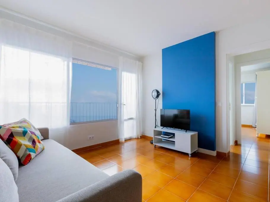 Image 3 of Bajamar Beach Vibes Apartment