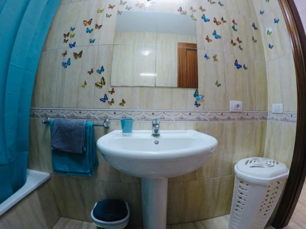 Image 2 of Beach apartment with pool